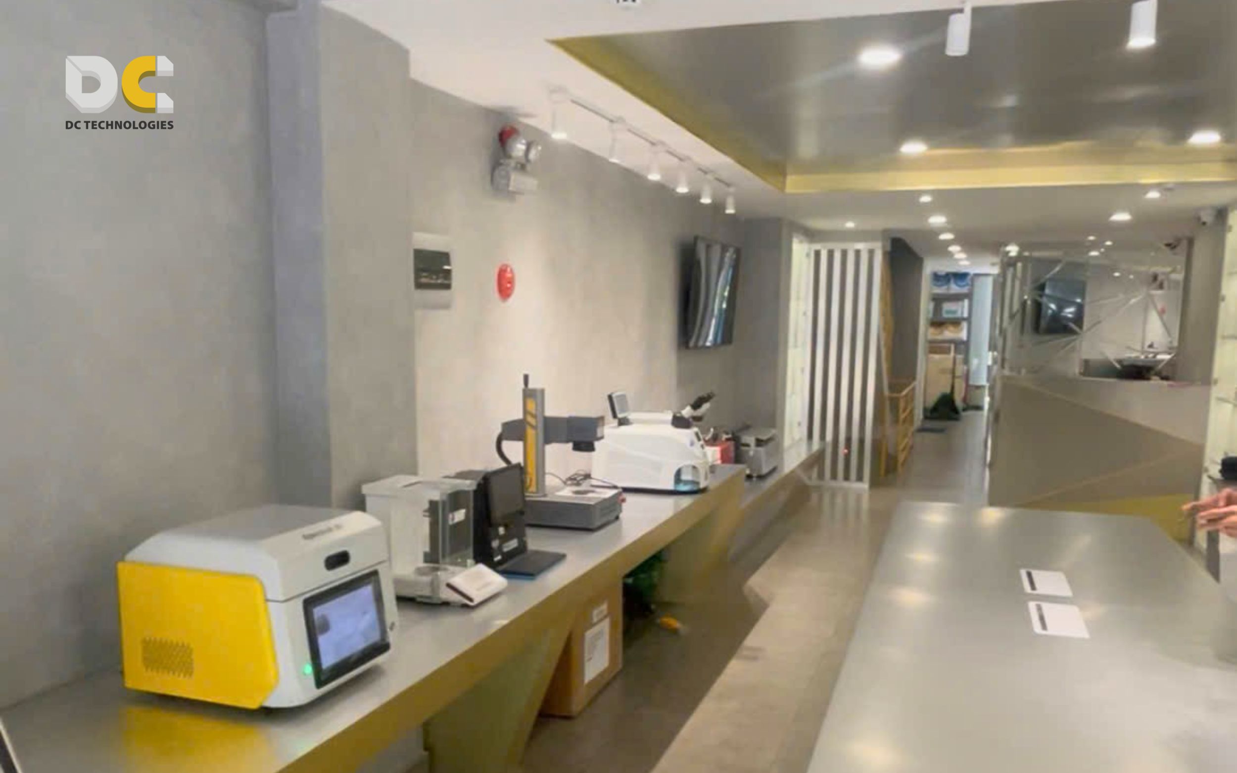 Không gian showroom DC Công Nghệ Mới